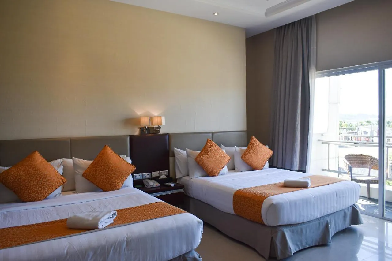 Mg Grand Hotel 오롱가포