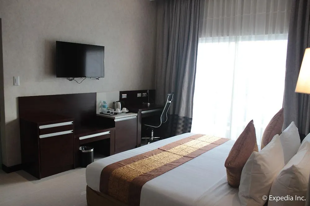 Mg Grand Hotel Olongapo
