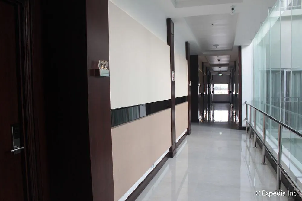 Mg Grand Hotel Olongapo