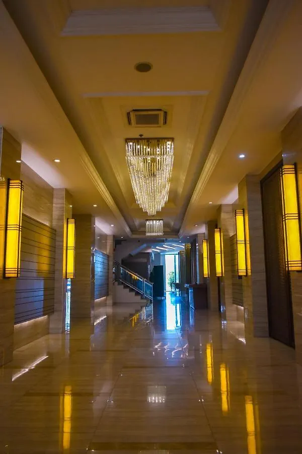 Mg Grand Hotel Olongapo